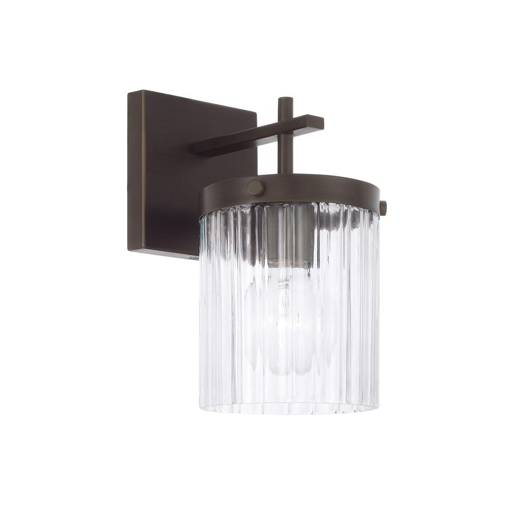 1 Light Sconce